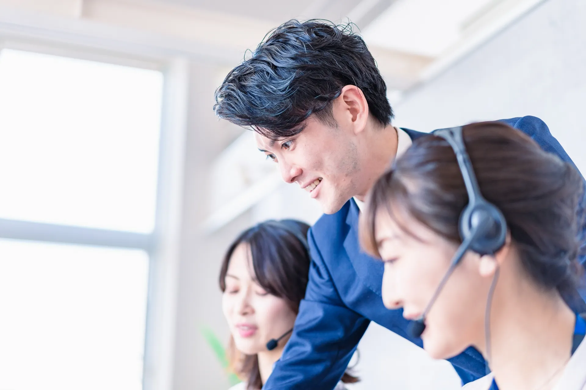 社内ヘルプデスクとは？業務内容や立ち上げ方を解説